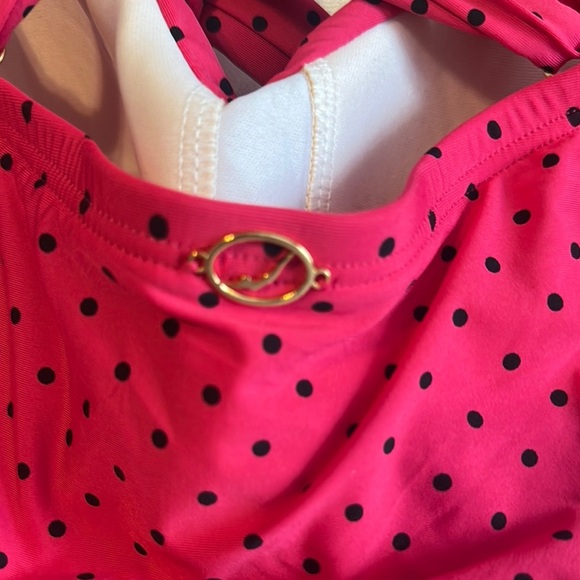 Jantzen Red and Black One Piece Swimsuit with Ruched Detailing - Picture 3 of 7